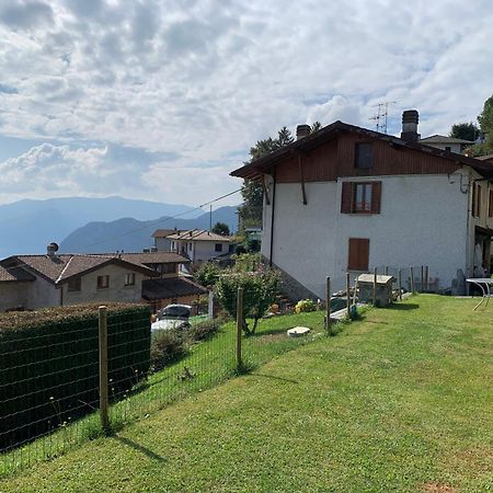 Casa Savina - Stupenda Vista Lago E Monti Plesio المظهر الخارجي الصورة