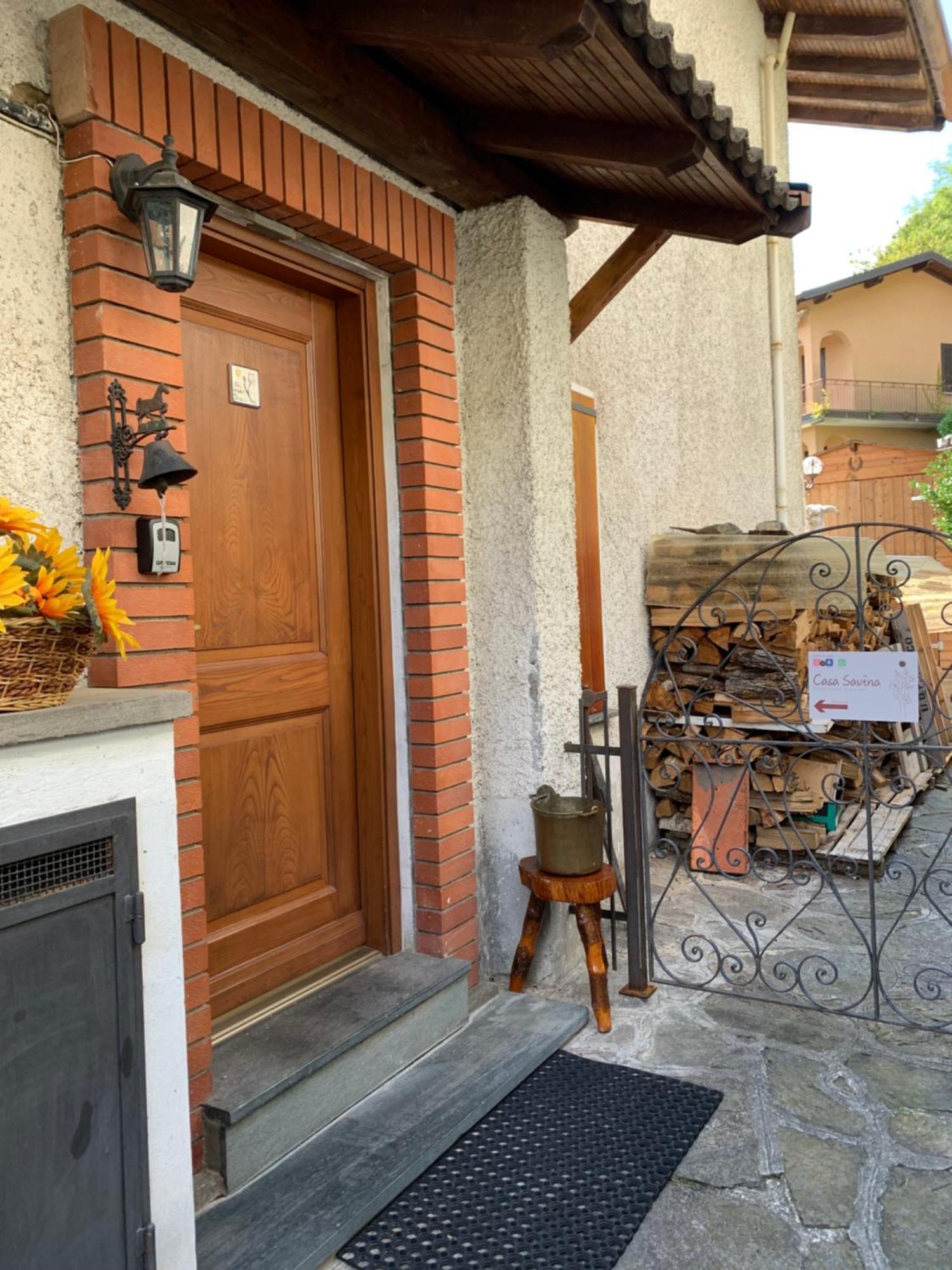 Casa Savina - Stupenda Vista Lago E Monti Plesio المظهر الخارجي الصورة